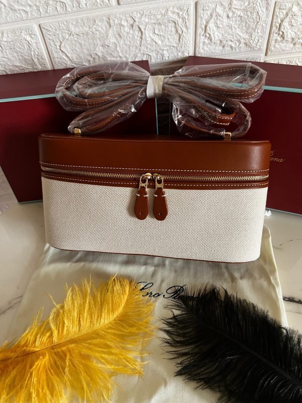LORO PIANA