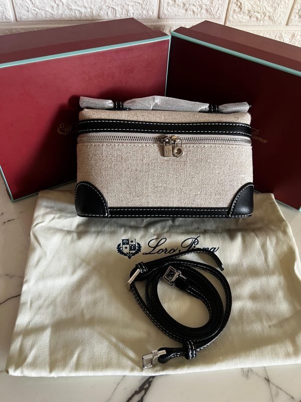 LORO PIANA