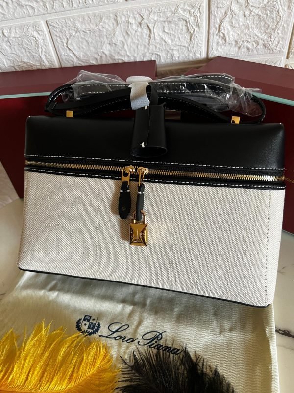 LORO PIANA