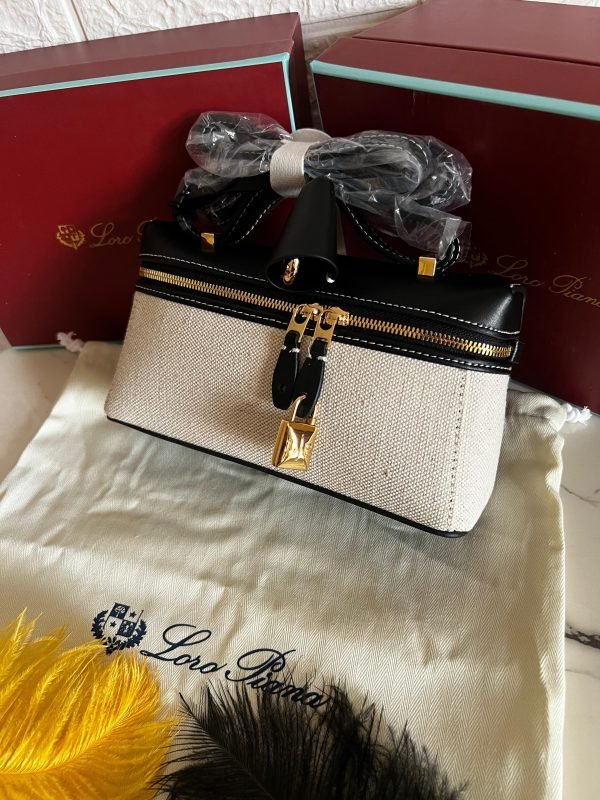 LORO PIANA