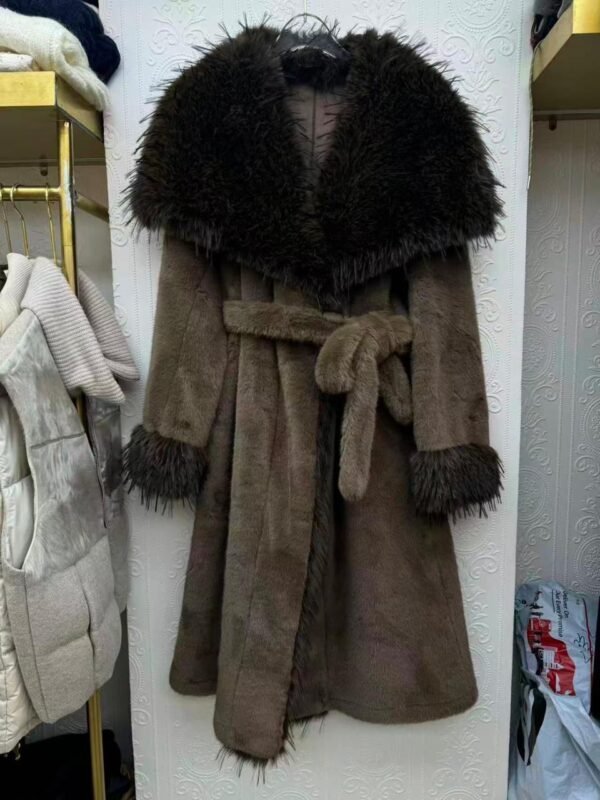 MAXMARA
