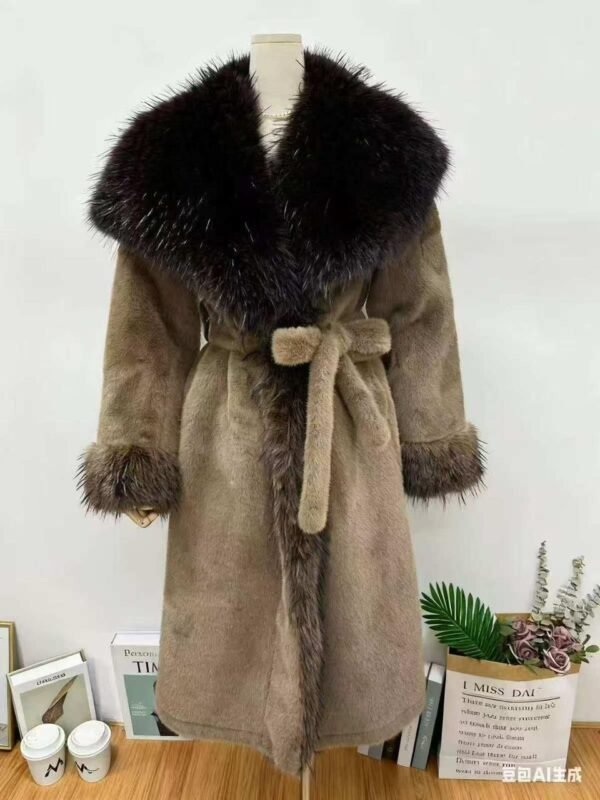 MAXMARA