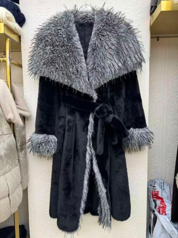 MAXMARA