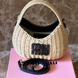MIU MIU