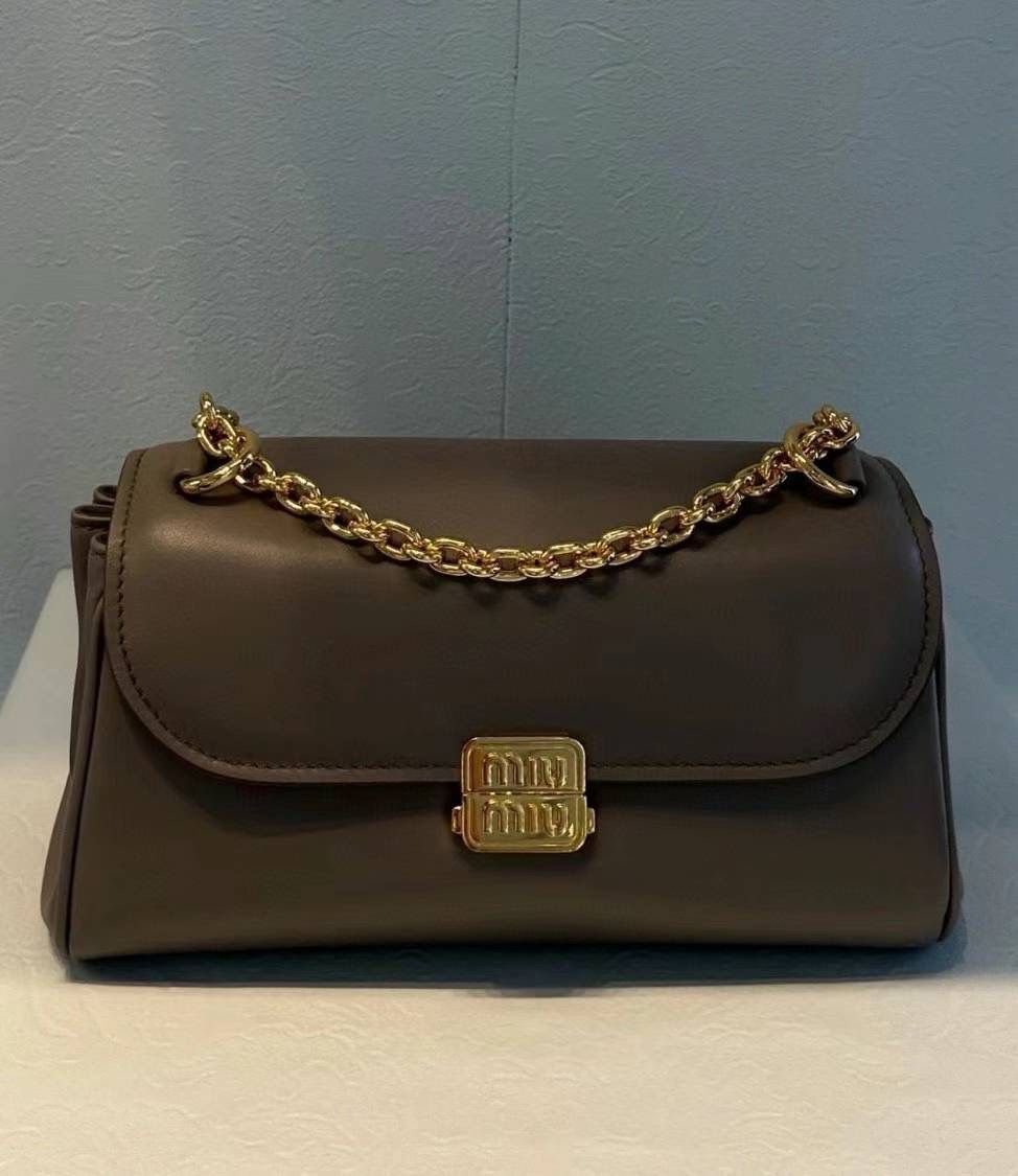 MIU MIU