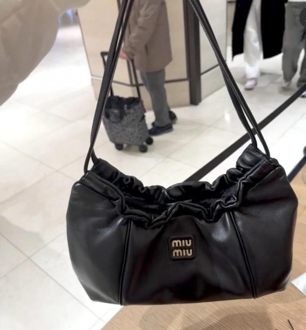 MIU MIU