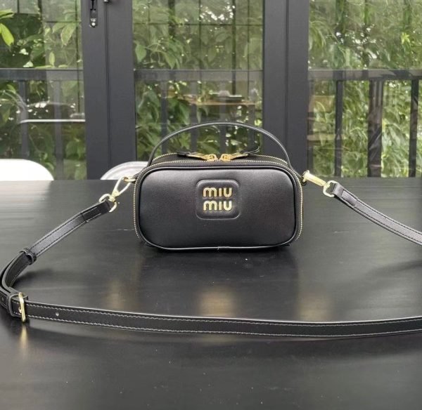 MIU MIU