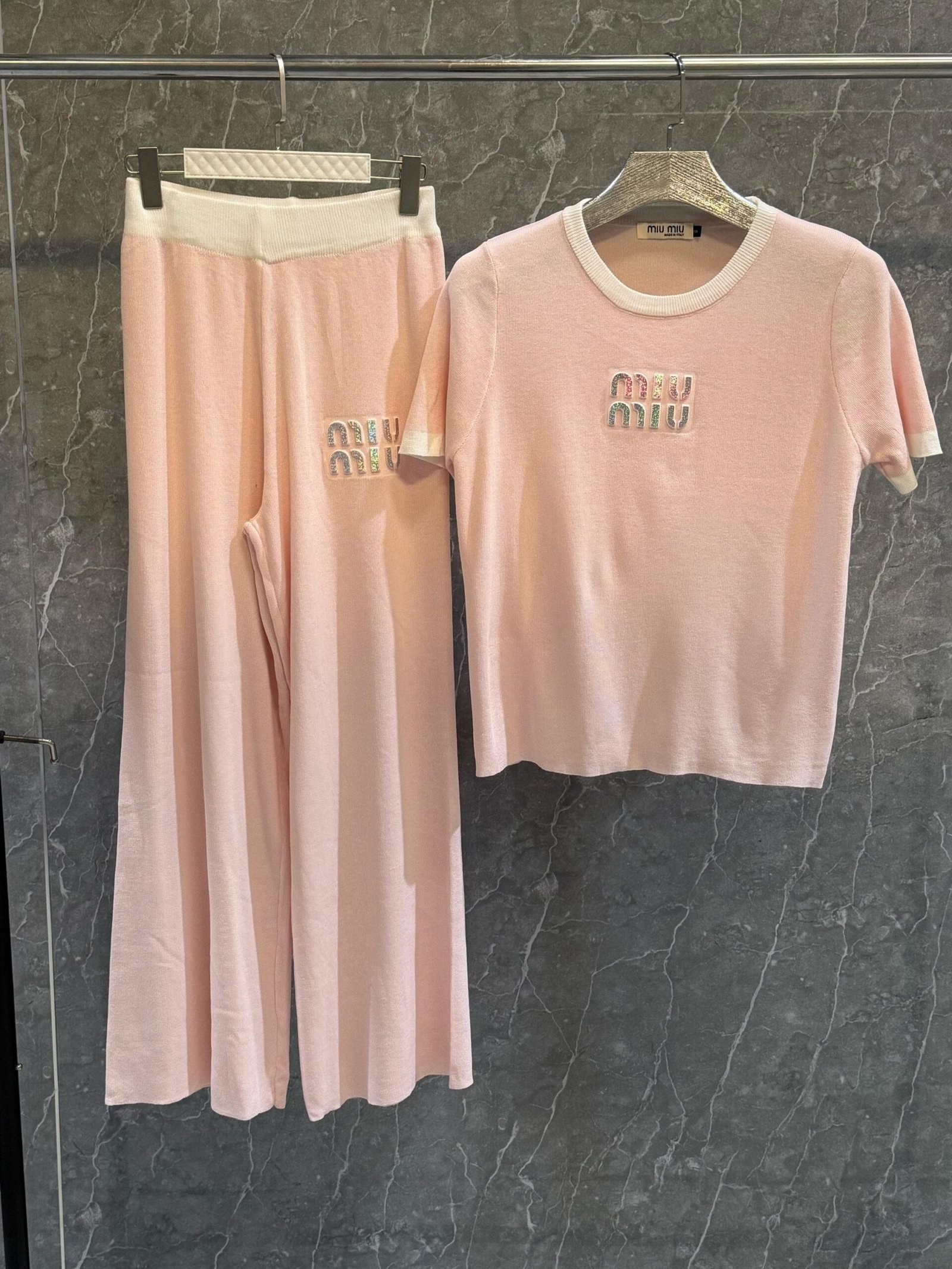 MIU MIU