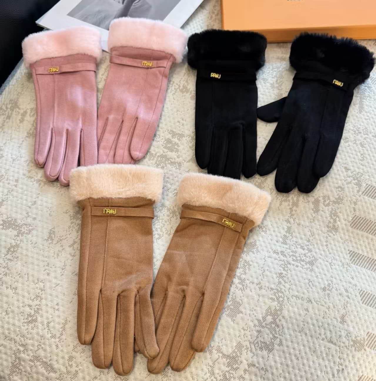 MIU MIU