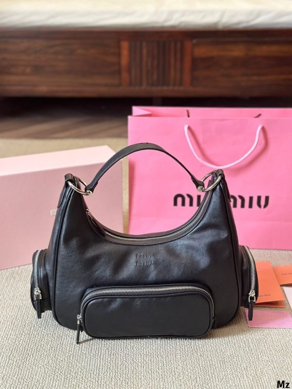 MIU MIU