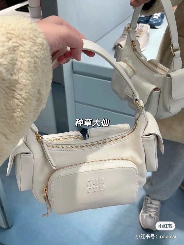 MIU MIU