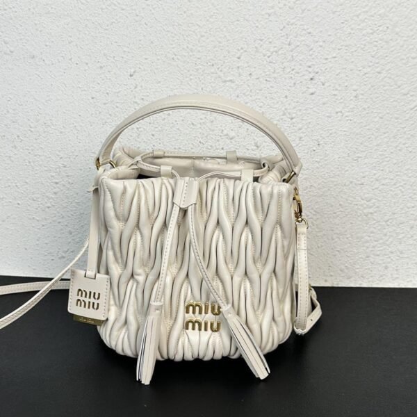 MIU MIU