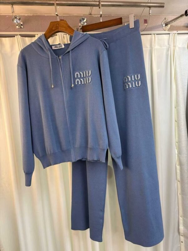 MIU MIU
