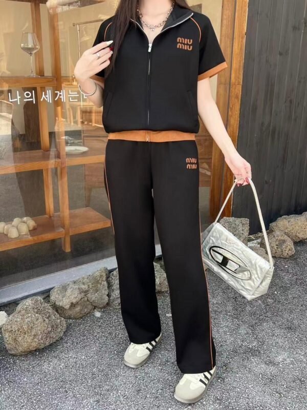 MIU MIU
