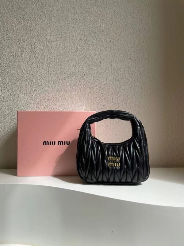 MIU MIU