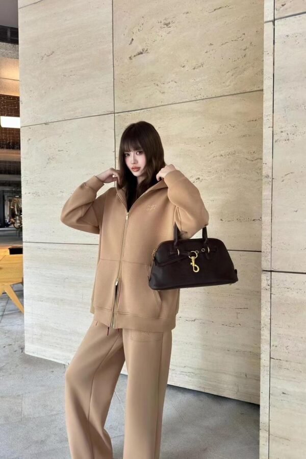 MIU MIU