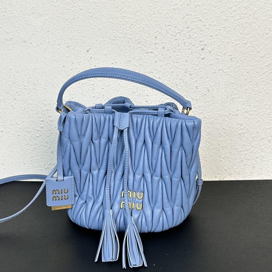 MIU MIU