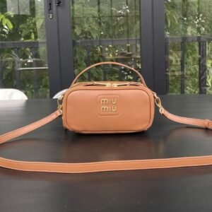 MIU MIU
