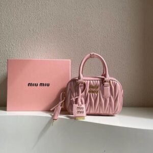 MIU MIU