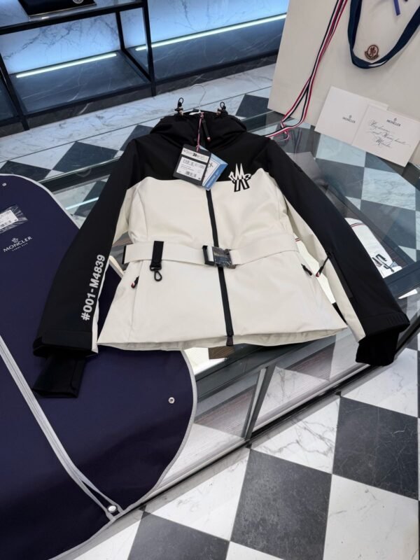 MONCLER