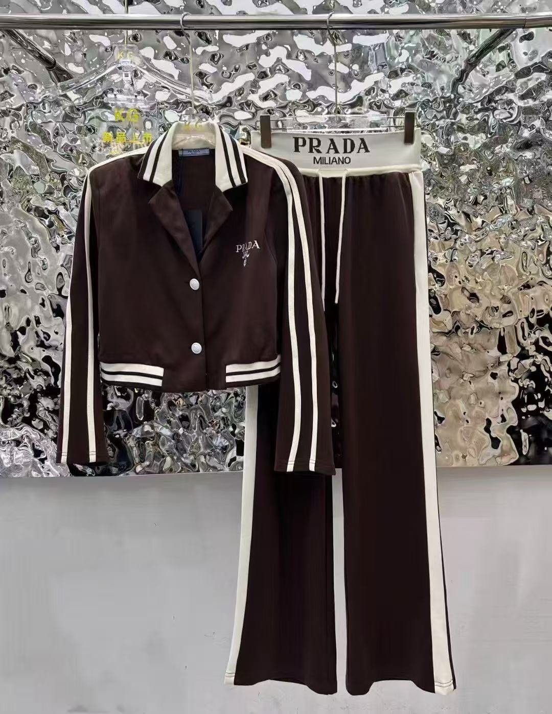 PRADA