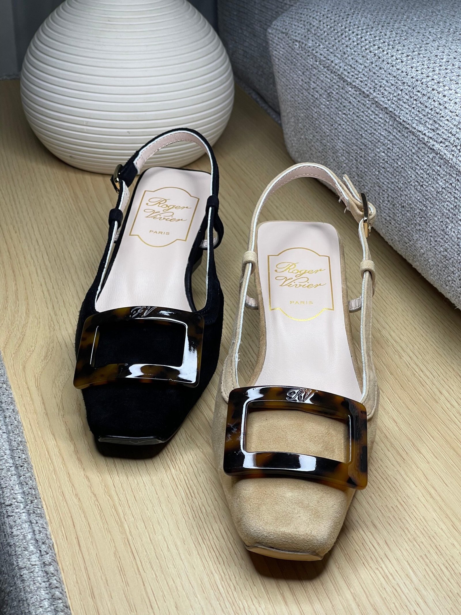 ROGER VIVIER