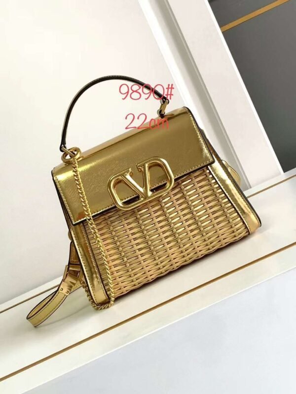 VALENTINO