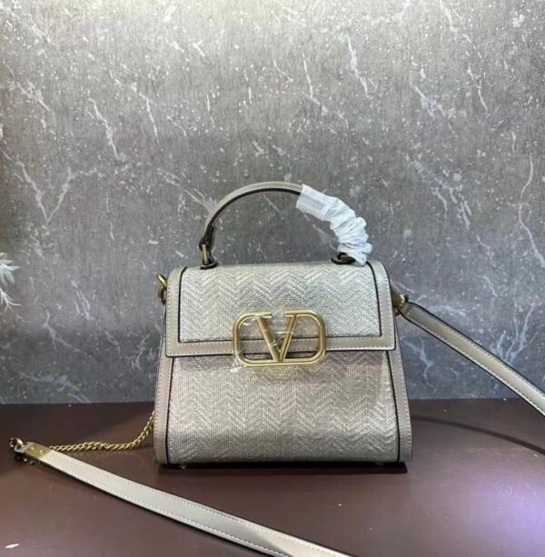 VALENTINO